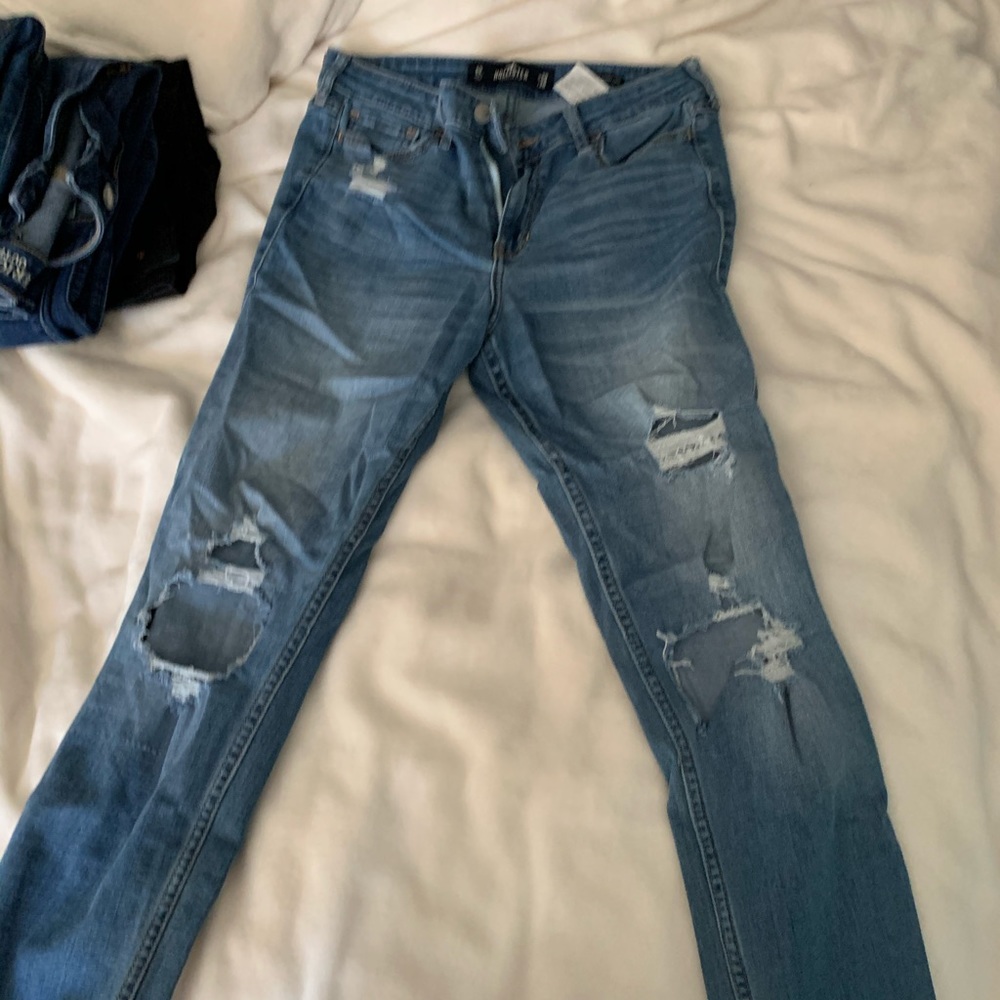 light wash hollister jeans